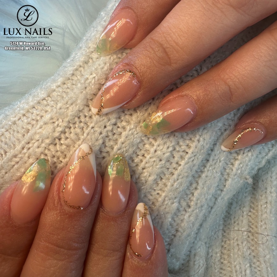 Lux Nails Greenfield, WI 53220